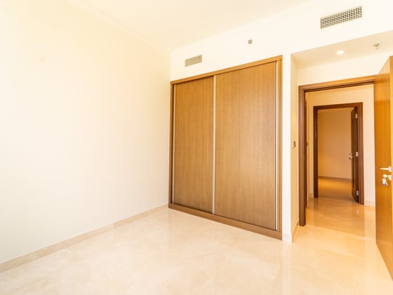 Podium Living | Private Terrace | Vacant Now, picture 5