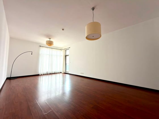 Smart Investment | High Floor | Move-in Ready, picture 2