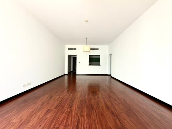 Smart Investment | High Floor | Move-in Ready, picture 3