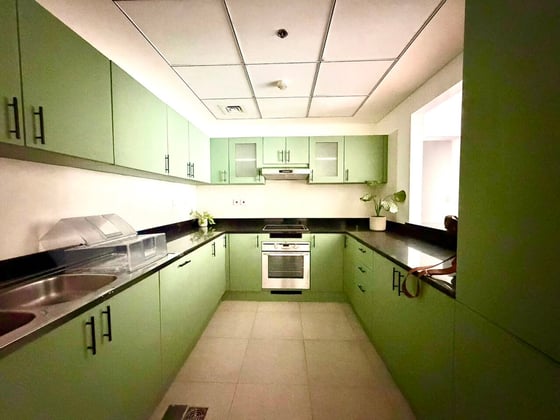 Smart Investment | High Floor | Move-in Ready, picture 4