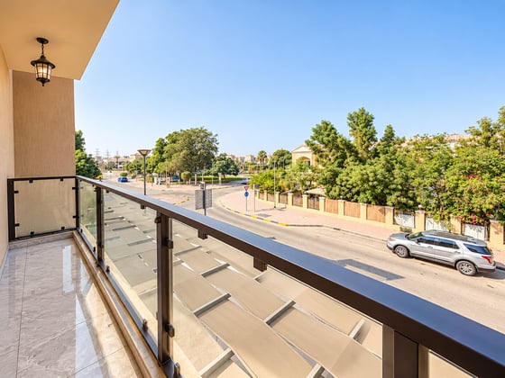 Vacant | Close to Parks and Malls | Very Spacious, picture 9