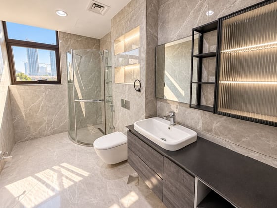 Vacant | Close to Parks and Malls | Very Spacious, picture 13