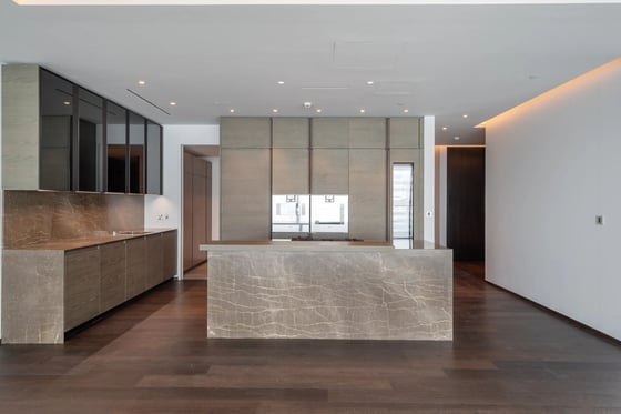 A Marina-facing 3-bed apartment within One at Palm Jumeirah, picture 4