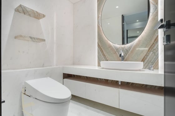 A Marina-facing 3-bed apartment within One at Palm Jumeirah, picture 11