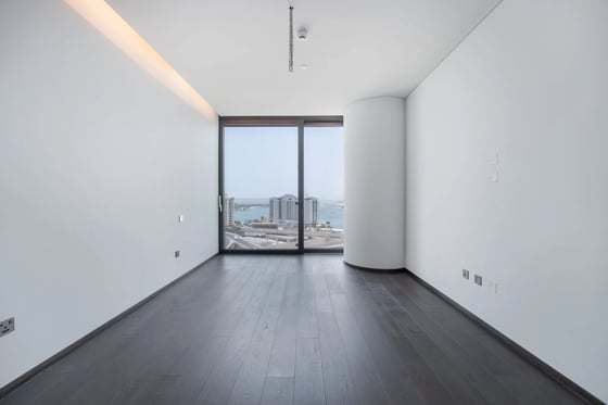 A Marina-facing 3-bed apartment within One at Palm Jumeirah, picture 20
