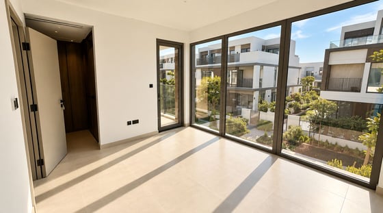 Greenbelt View | Opposite Amenities | Landscaped, picture 5