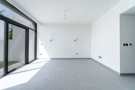 Perfectly Priced | Single Row | Vacant.., picture 4