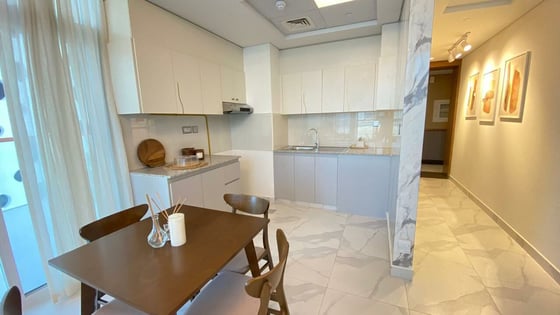Elegant 2Bedroom Apartment | Prime Dubai Location, picture 4