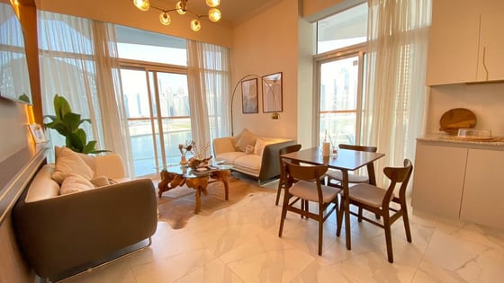 Elegant 2Bedroom Apartment | Prime Dubai Location, picture 2
