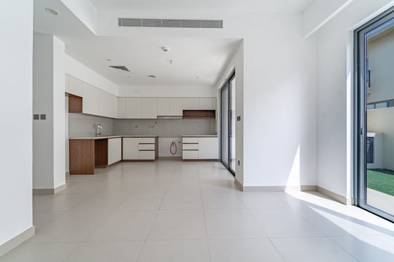 Vacant Now | Well Maintained | Area Expert, picture 2