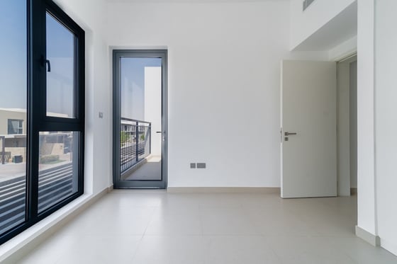Vacant Now | Well Maintained | Area Expert, picture 9