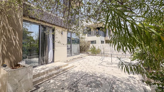 Spacious villa in Dubai Hills Estate with the greenbelt view, picture 16