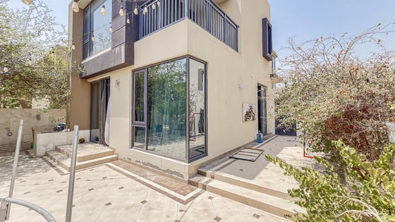 Spacious villa in Dubai Hills Estate with the greenbelt view, picture 17