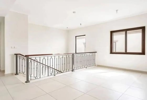 Exceptional Family Villa in a Tranquil Community, picture 9