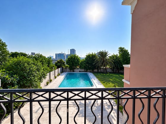 Fully Upgraded | Modern | Private Chilled Pool, picture 10