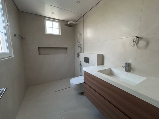 Fully Upgraded | Modern | Private Chilled Pool, picture 15