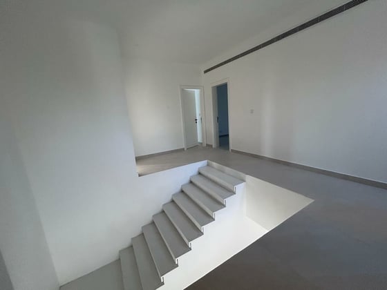 Fully Upgraded | Modern | Private Chilled Pool, picture 14
