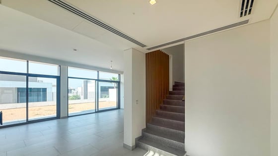 Biggest plot villa in Al Furjan with vastu and open views, picture 6
