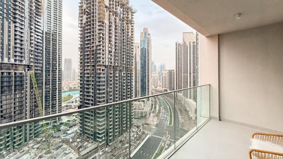 Modern layout apartment in Downtown with boulevard view, picture 9