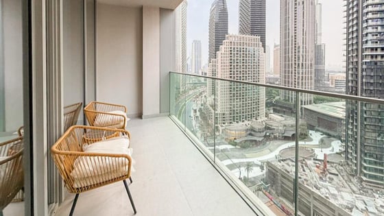 Modern layout apartment in Downtown with boulevard view, picture 8