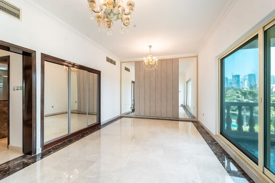 Lake Views | Prime Location | 5 Bedrooms, picture 10