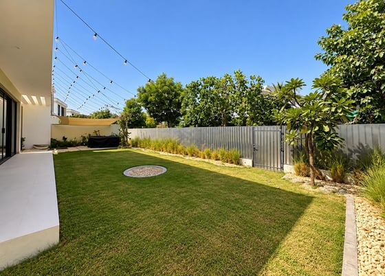 Vastu | Large Plot | Upgraded | Plus Maid, picture 13