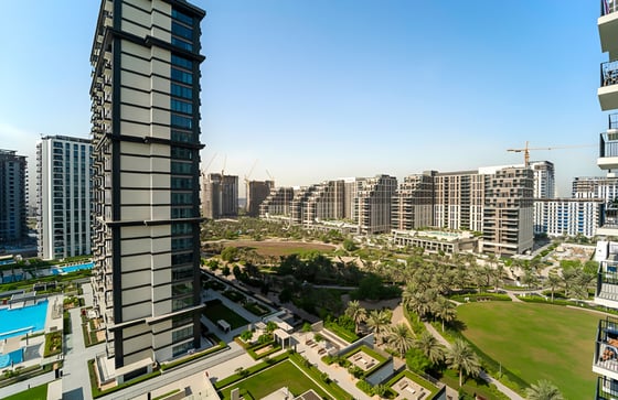 Spacious High-Floor Living with Pool Views, picture 1