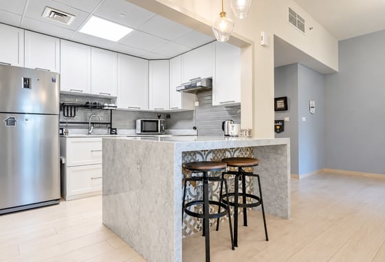 Upgraded | Furnished | Large Layout....., picture 6