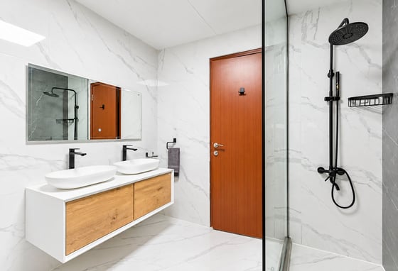 Upgraded | Furnished | Large Layout....., picture 9