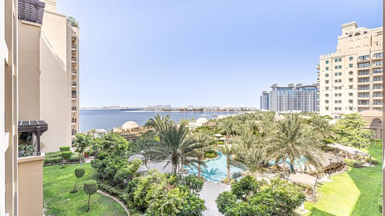 Luxurious apartment in Palm Jumeirah with sea view, picture 17