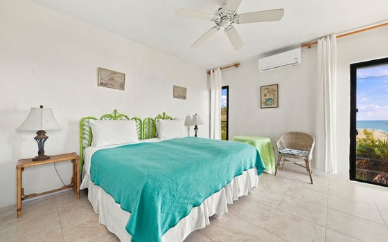 Provender - A Timeless Beachfront Retreat, picture 13