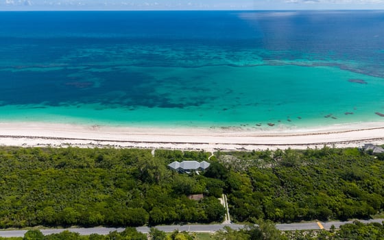 Provender - A Timeless Beachfront Retreat, picture 41