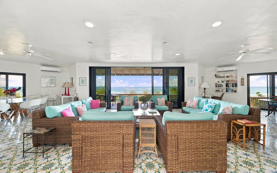 Provender - A Timeless Beachfront Retreat, picture 9