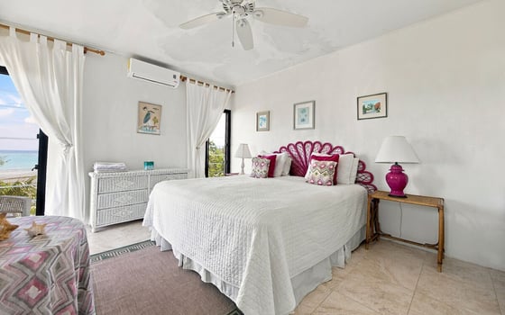 Provender - A Timeless Beachfront Retreat, picture 27