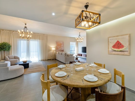 Luxury Upgraded | Furnished | High Floor, picture 9