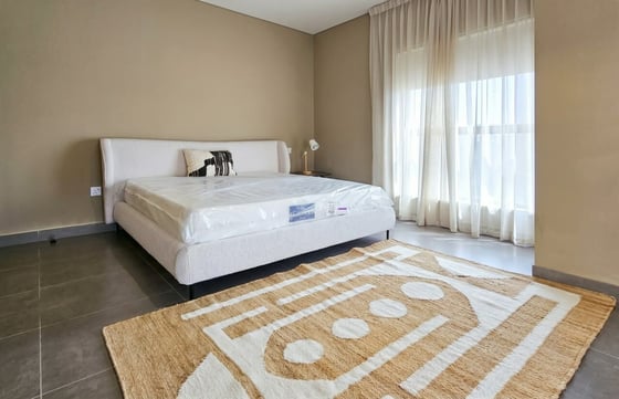 Luxury Upgraded | Furnished | High Floor, picture 12