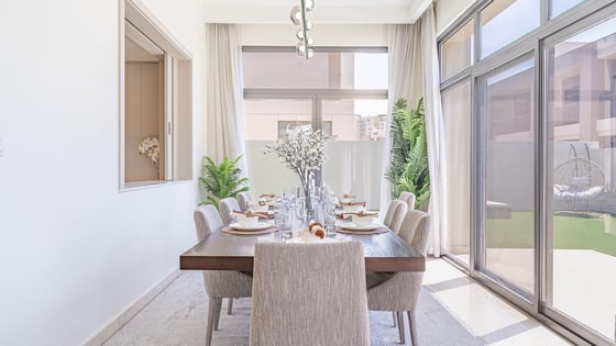 Twin villa in Dubai South with spacious layout, picture 2
