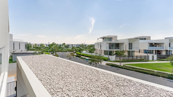 Corner plot villa in Dubai Hills with full lagoon view, picture 16