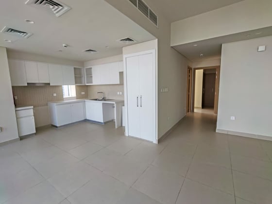 Canal & Creek Tower View | Vacant | Motivated Seller, picture 7