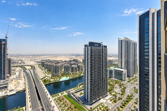 Canal & Creek Tower View | Vacant | Motivated Seller, picture 1