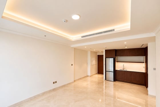 Unfurnished I Private Beach I Low Floor., picture 2