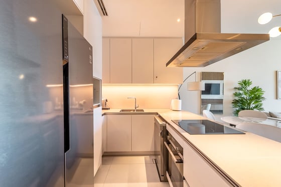 Luxury Furnished | Full Sea and Ain Dubai Views, picture 9