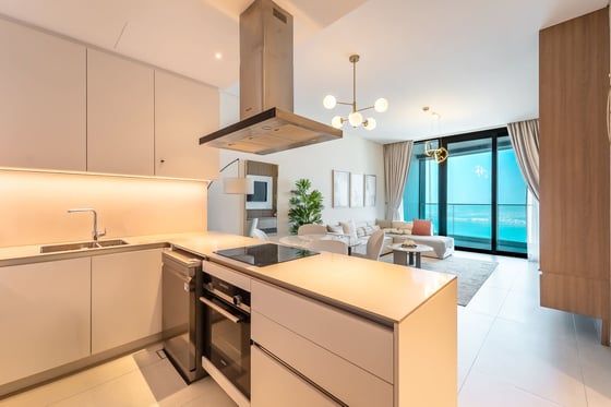 Luxury Furnished | Full Sea and Ain Dubai Views, picture 8