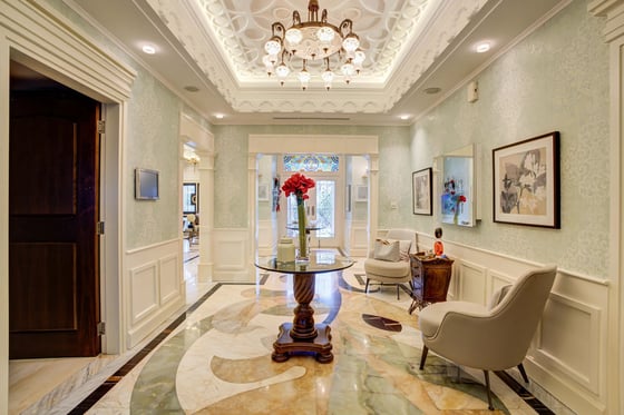 Beautifully finished 5-bed villa with lake views in Meadows, picture 7