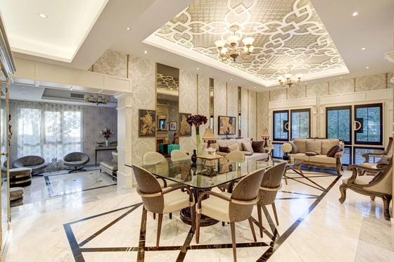 Beautifully finished 5-bed villa with lake views in Meadows, picture 3