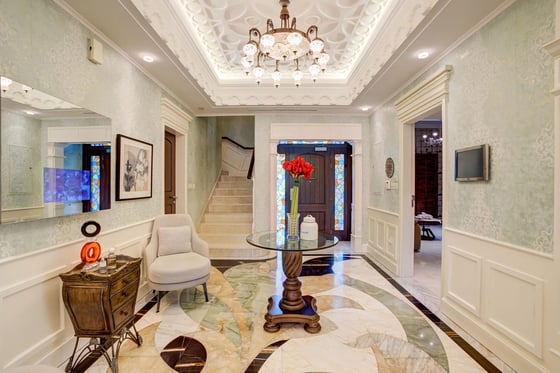 Beautifully finished 5-bed villa with lake views in Meadows, picture 8