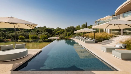 A private gated estate into a unique inviroment 5 star golf, picture 5