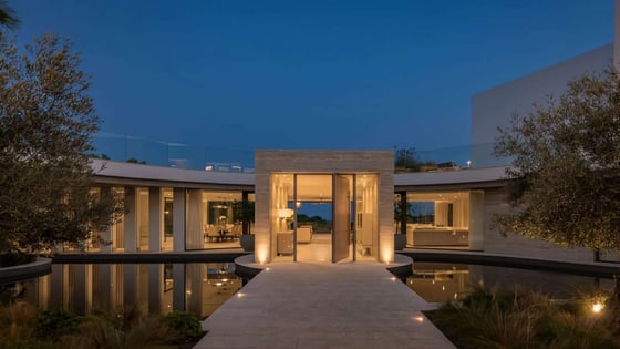 A private gated estate into a unique inviroment 5 star golf, picture 10
