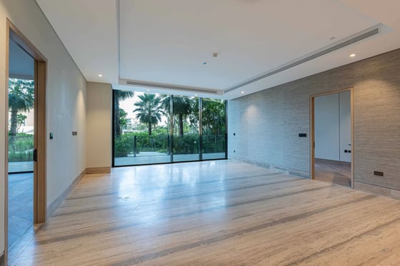 A calm, earthy 2-bed home in Six Senses Residences, Palm, picture 18