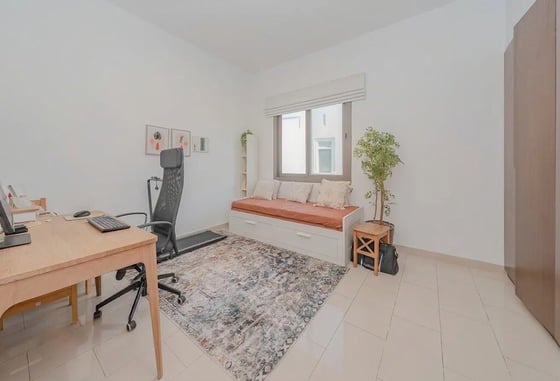 Single Row | Landscaped Garden | Extended Patio, picture 10